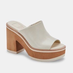 Dolce Vita "Nikole" Sandals Size 9 M white Vegan Leather heels shoes